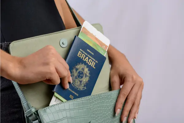 Preparando os Documentos A Saga para Atualizar o Passaporte do Meu Filho